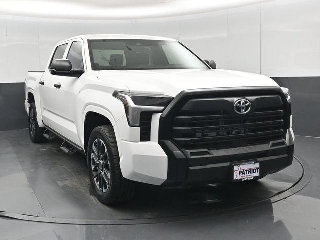 Used 2025 Toyota Tundra SR w/ SR Tow Package RWD image 31
