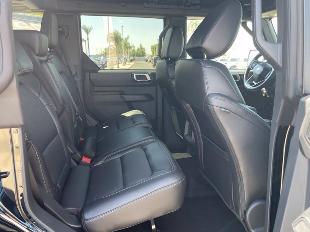 New 2026 Ford Bronco Outer Banks w/ Sasquatch Package AWD/4WD image 24