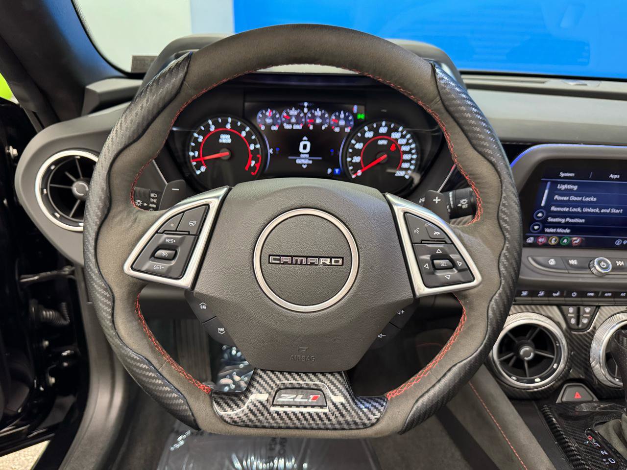 Used 2022 Chevrolet Camaro ZL1 RWD image 18