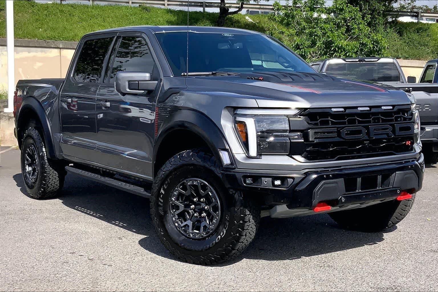 Used 2025 Ford F150 Raptor w/ Equipment Group 803A Raptor R AWD/4WD image 21