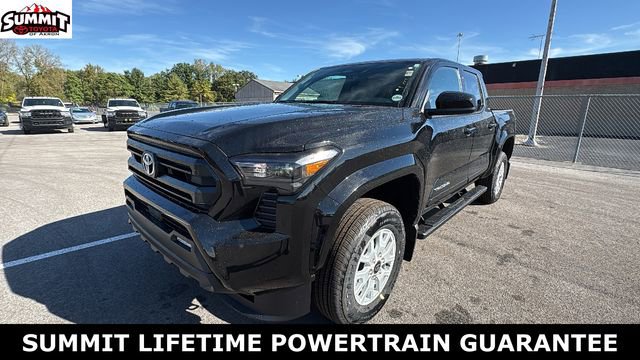 New 2025 Toyota Tacoma SR5