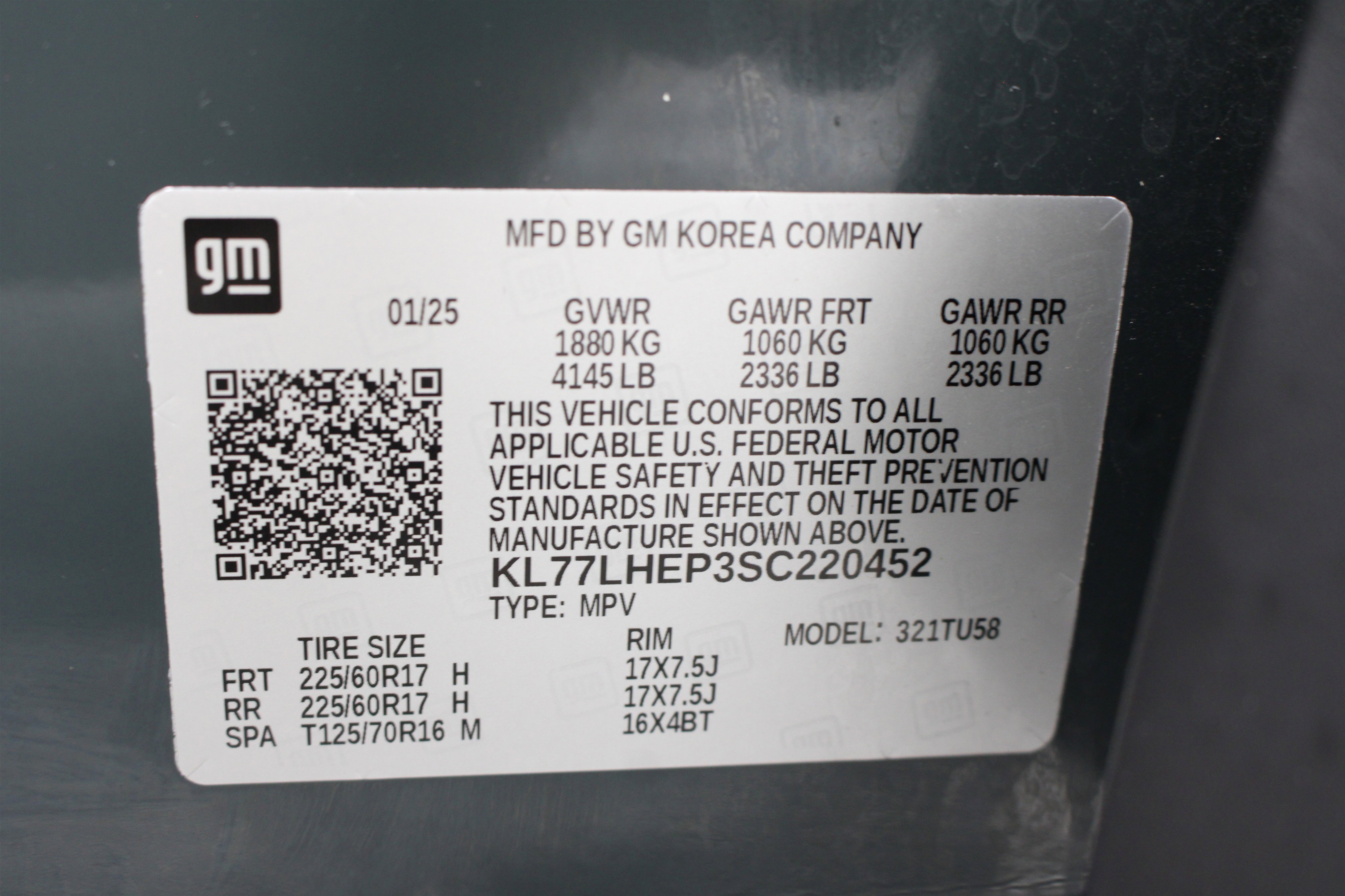 Used 2025 Chevrolet Trax LT w/ LT Convenience Package FWD image 36
