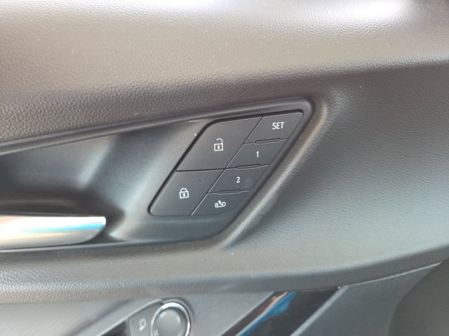New 2027 Chevrolet Equinox RS w/ Safety and Technology Package AWD/4WD image 14