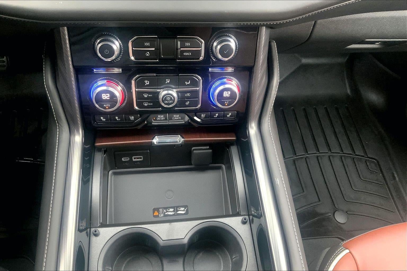 Used 2023 GMC Yukon XL Denali Ultimate AWD/4WD image 35