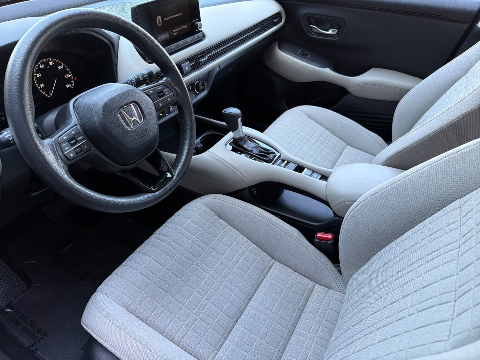 Used 2024 Honda HR-V LX image 10
