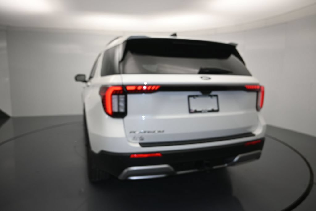 New 2026 Ford Explorer Platinum RWD image 25