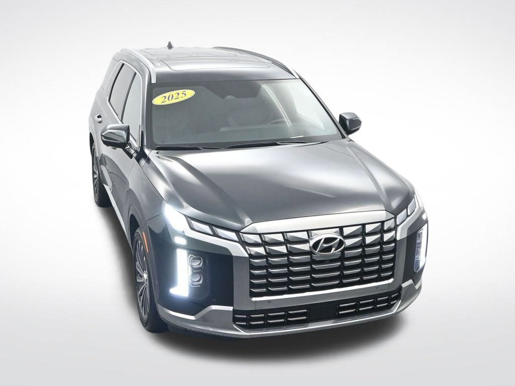 Used 2025 Hyundai Palisade Calligraphy image 25