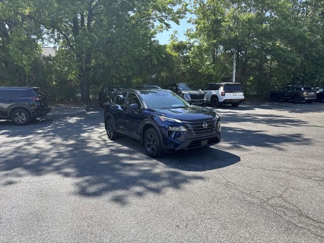 New 2026 Nissan Rogue SV FWD image 3