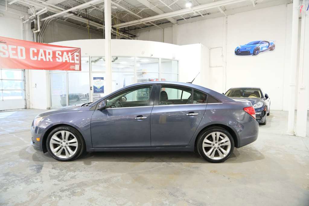 Used 2013 Chevrolet Cruze LTZ FWD image 6