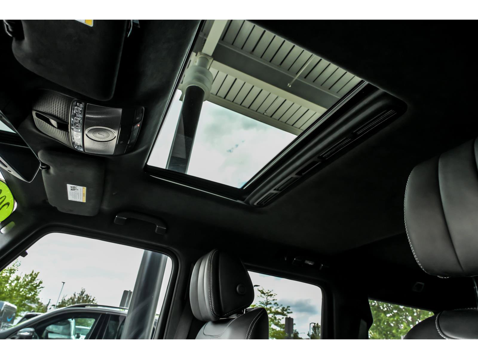 Used 2022 Mercedes-Benz G 550 image 13
