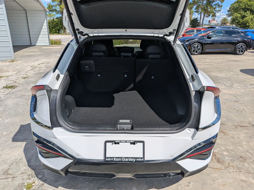 Certified 2025 Kia EV6 GT-Line AWD/4WD image 13