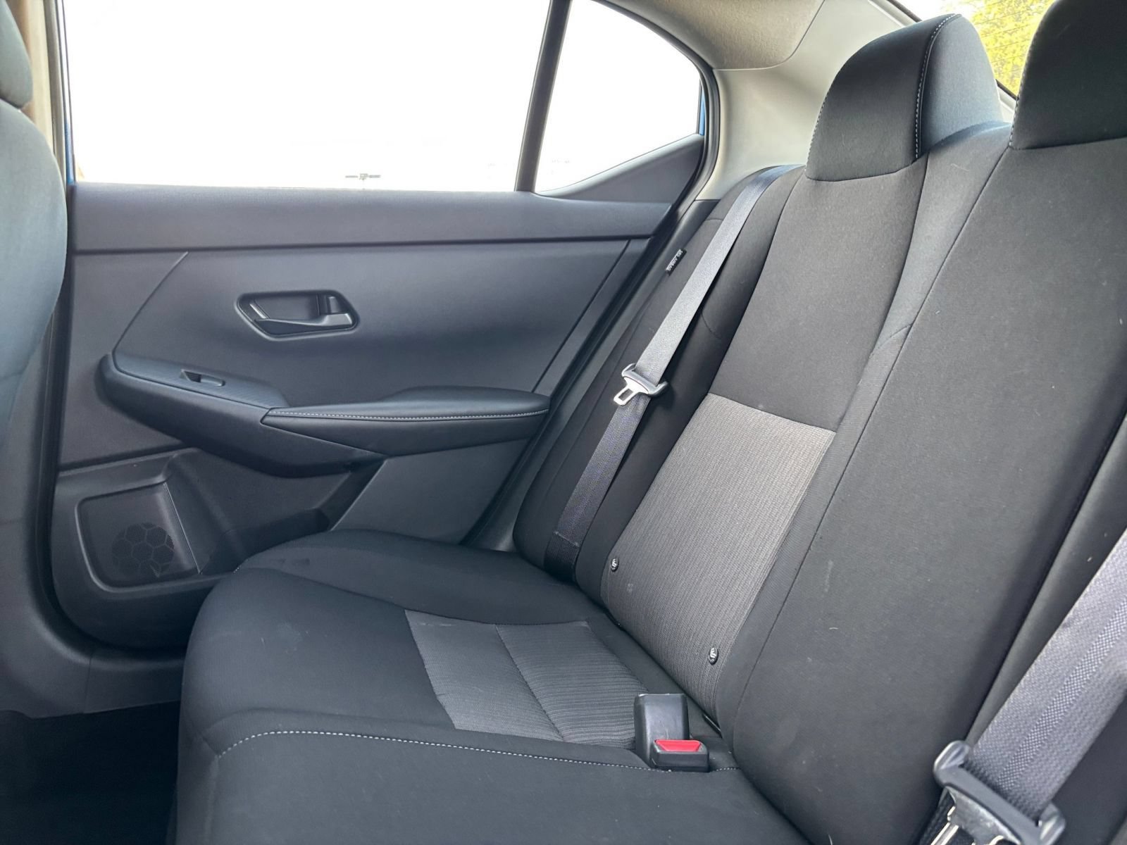 Used 2025 Nissan Sentra SV FWD image 37