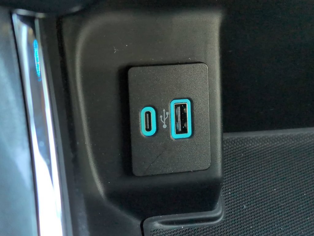 Used 2022 Ford F150 XLT w/ Equipment Group 302A High AWD/4WD image 21