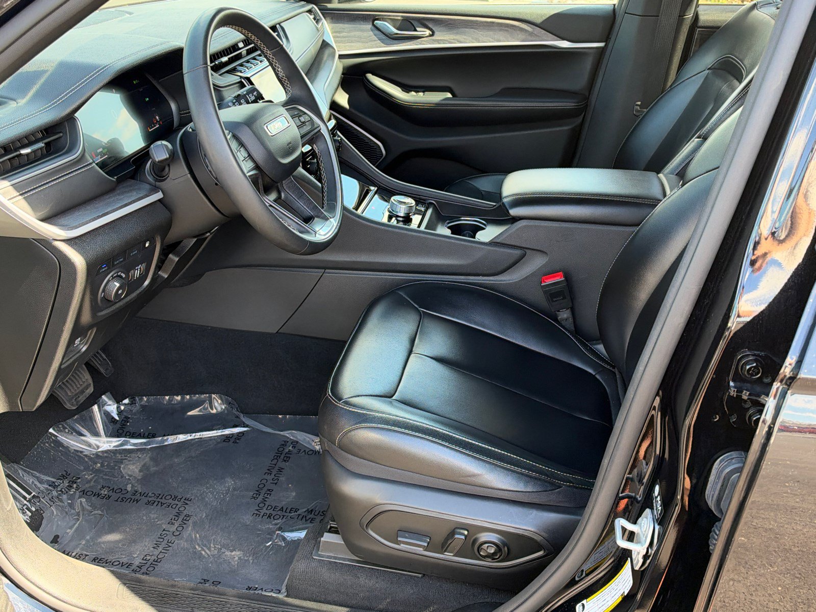 Used 2024 Jeep Grand Cherokee Limited 4xe AWD/4WD image 9