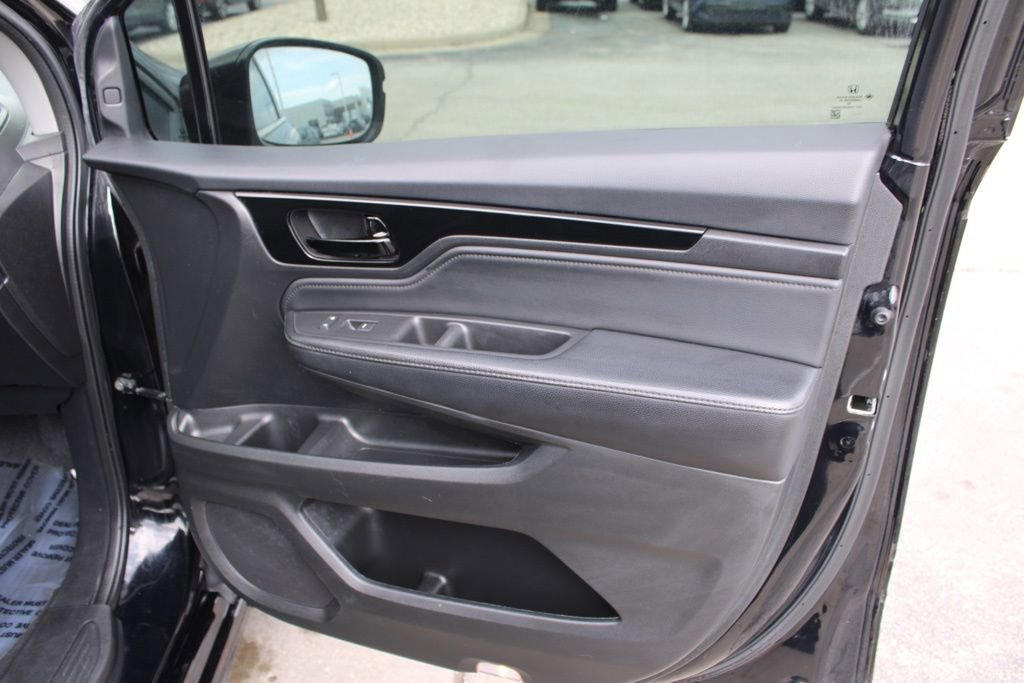 Used 2022 Honda Odyssey Touring image 22