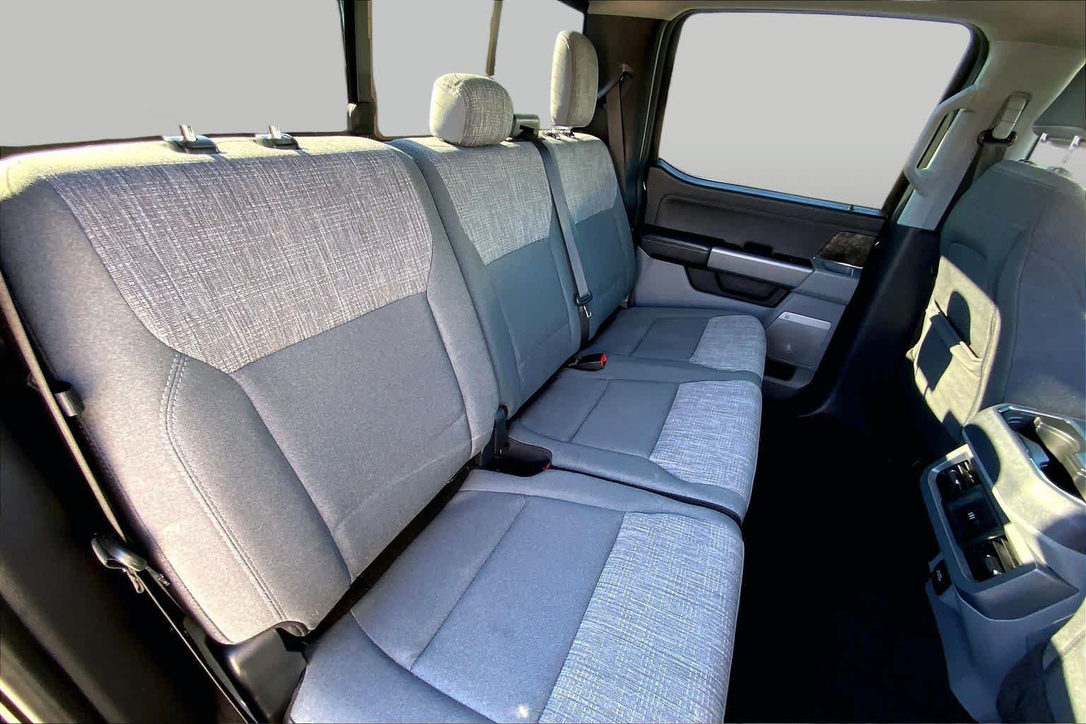 Used 2024 Ford F250 XLT w/ XLT Premium Package AWD/4WD image 18