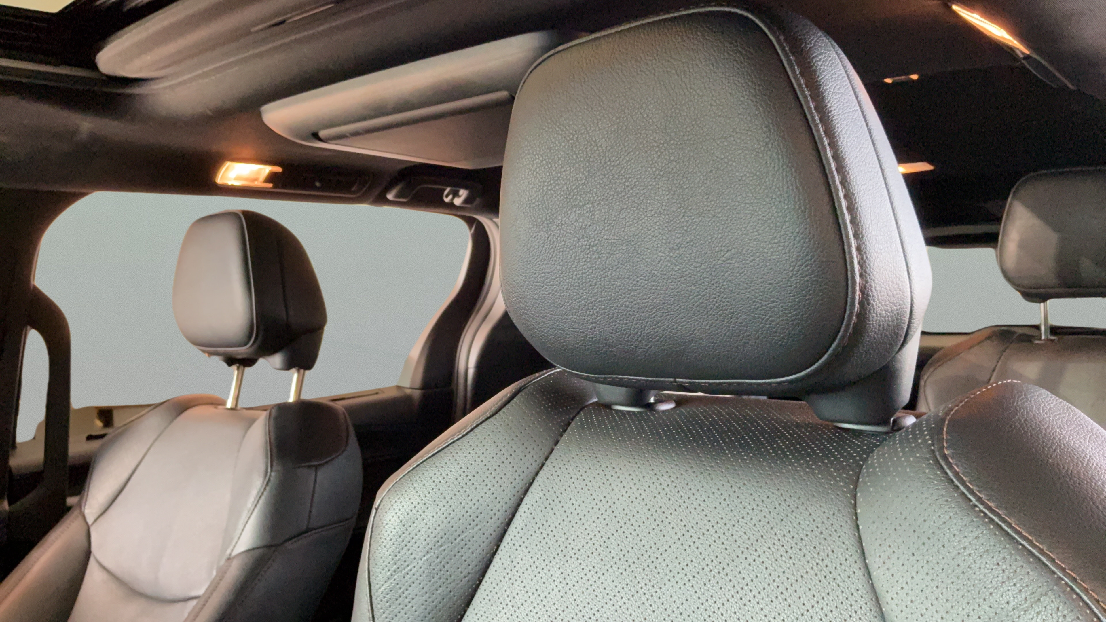 Certified 2025 Toyota Sienna Limited AWD/4WD image 26