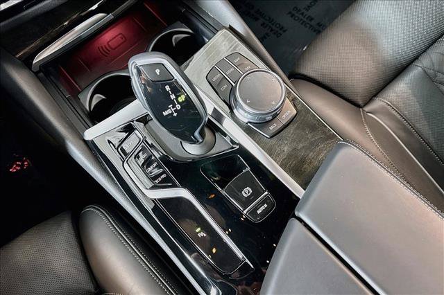 Used 2023 BMW 540i w/ Premium Package RWD image 16