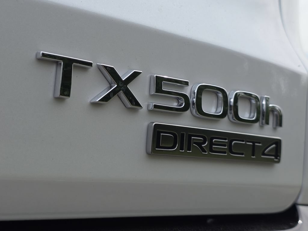 New 2026 Lexus TX 500h AWD image 12