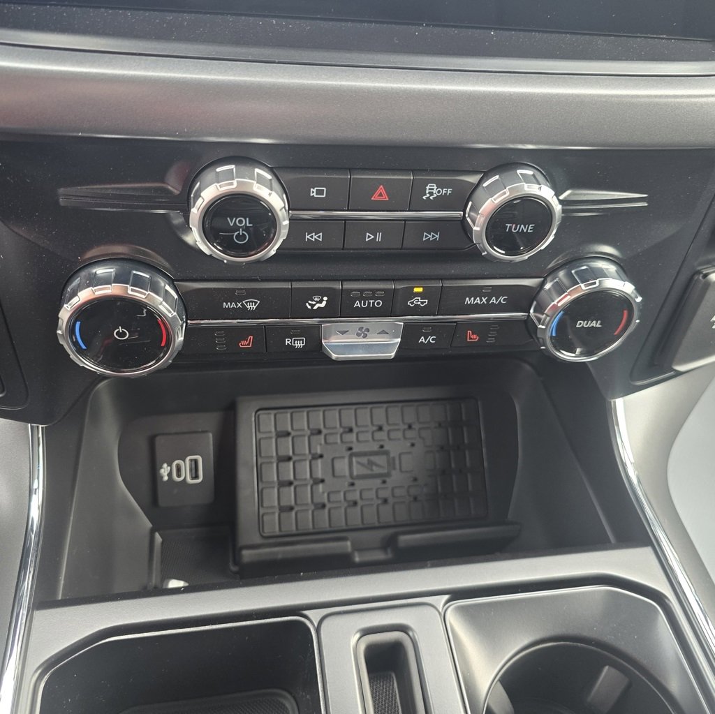 New 2025 Ford F150 XLT image 30