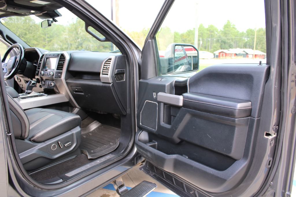 Used 2019 Ford F150 Platinum w/ Equipment Group 701A Luxury image 17