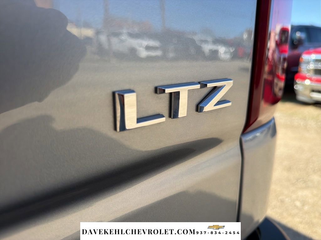 Used 2025 Chevrolet Silverado 1500 LTZ w/ LTZ Premium Package image 38