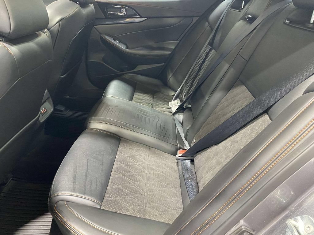 Used 2023 Nissan Maxima SR w/ Sport Mat Group FWD image 12