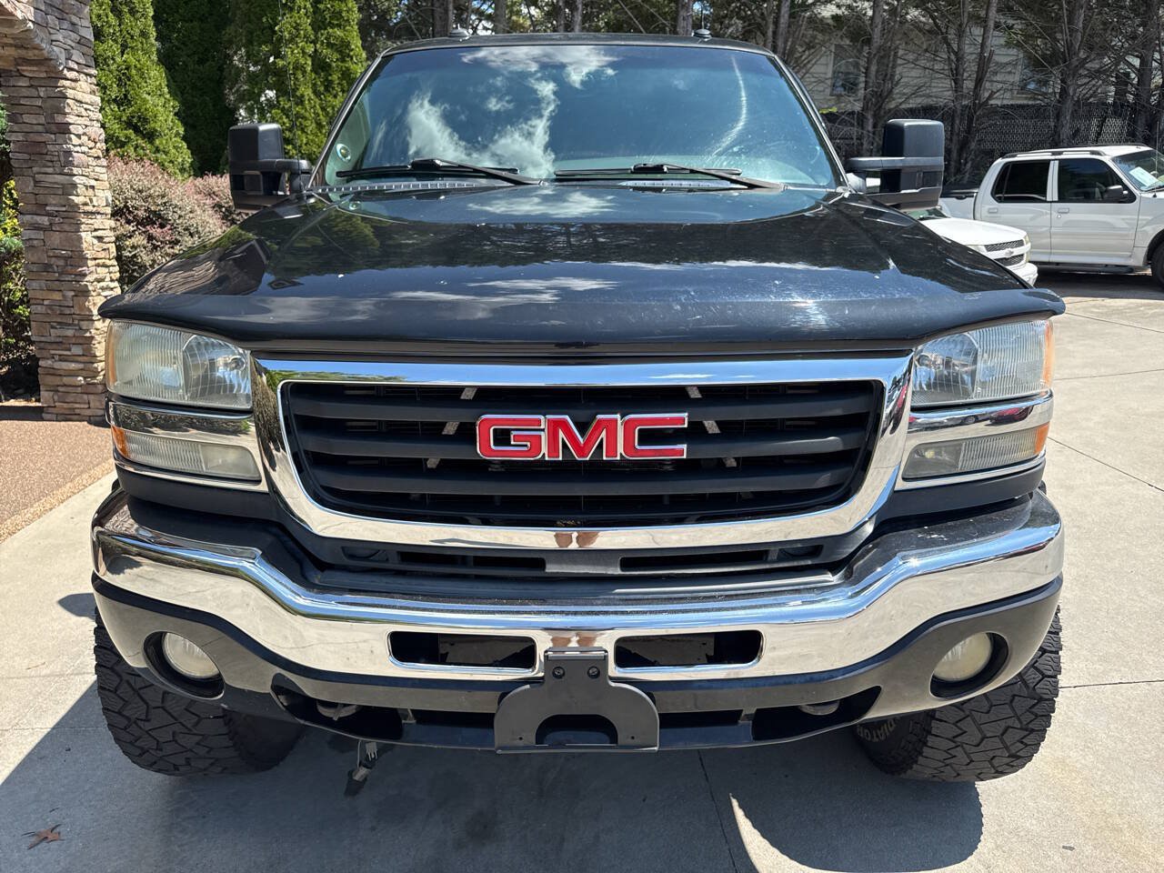 Used 2003 GMC Sierra 2500 SLT w/ SLT Preferred Equipment Group AWD/4WD image 8