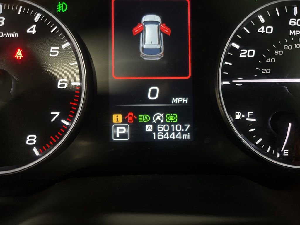 Used 2023 Subaru Outback Touring XT image 2