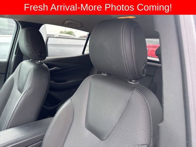 Used 2022 Buick Encore GX Select AWD/4WD image 13