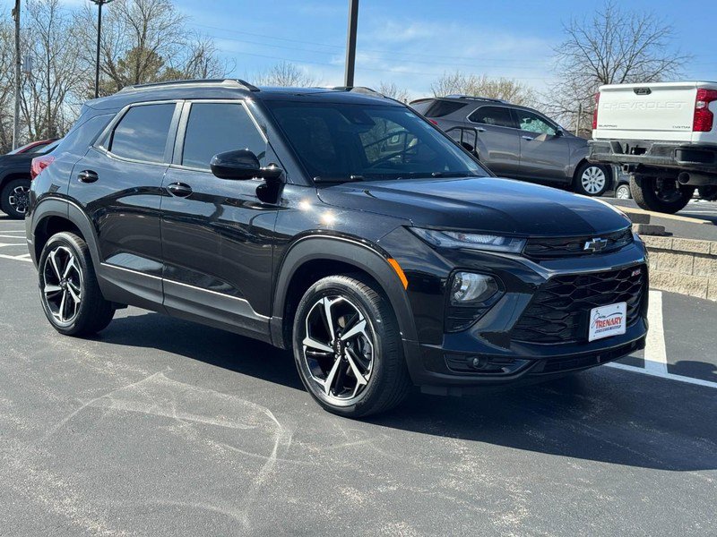 Used 2022 Chevrolet TrailBlazer RS image 2