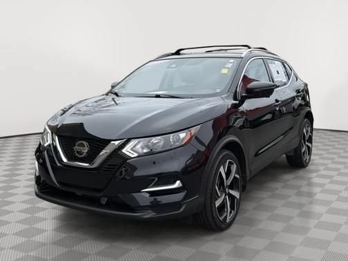 Used 2022 Nissan Rogue Sport SL AWD/4WD image 1