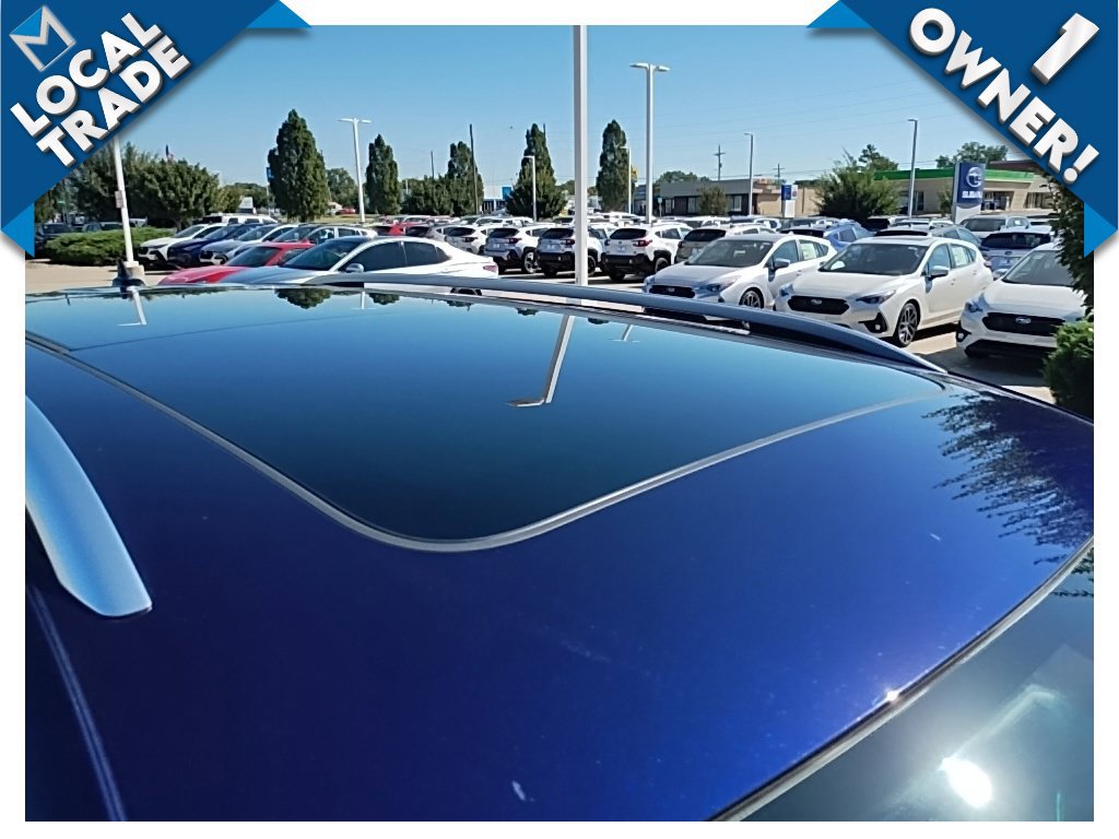 Used 2023 Volkswagen Tiguan SE w/ Panoramic Sunroof Package AWD/4WD image 9