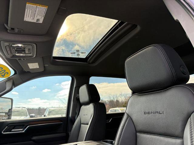 Certified 2025 GMC Sierra 2500 Denali w/ Max Trailering Package image 19