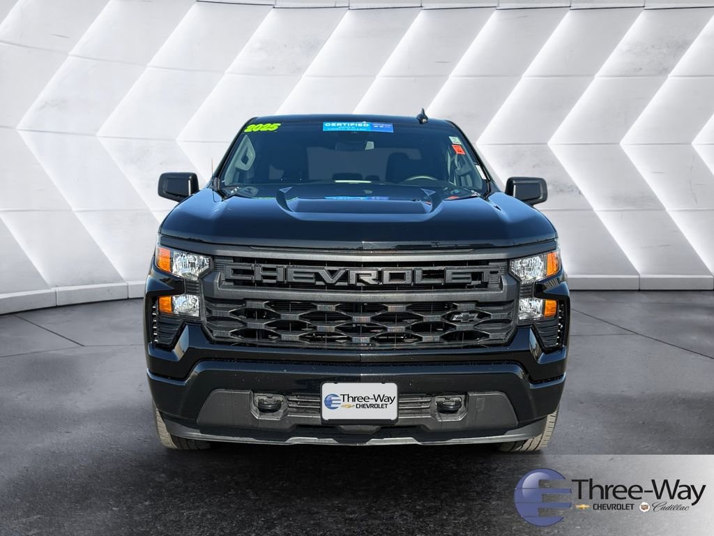Certified 2025 Chevrolet Silverado 1500 Custom w/ LPO, Dark Essentials Package image 8