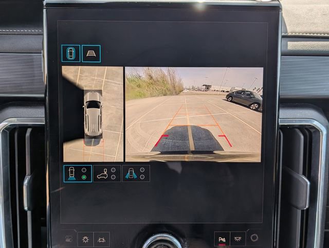 Used 2024 GMC Acadia Elevation image 20