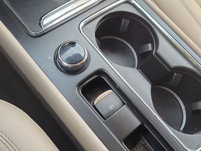 Certified 2024 Lincoln Corsair Reserve FWD image 30