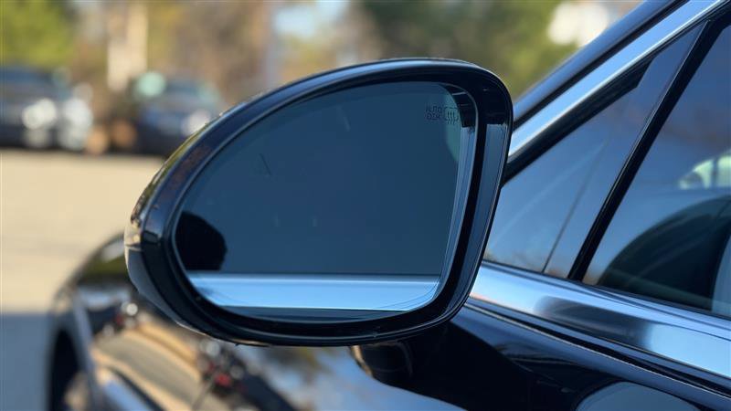 Used 2024 Genesis G90 3.5T image 47