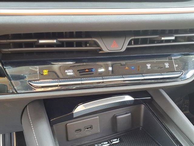 New 2026 Buick Envision Sport Touring image 10