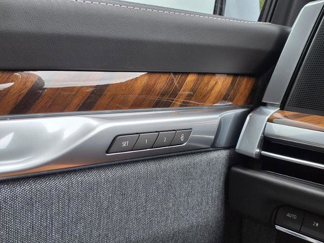 New 2026 Cadillac Escalade Platinum Sport AWD/4WD image 21