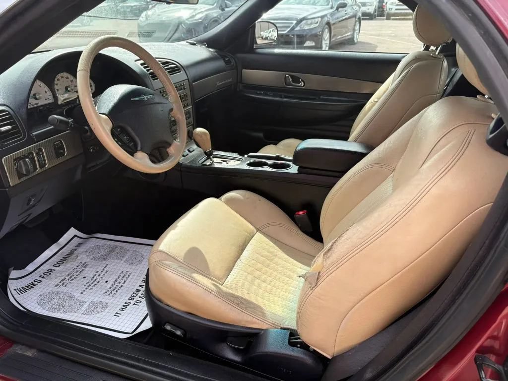 Used 2004 Ford Thunderbird RWD image 7