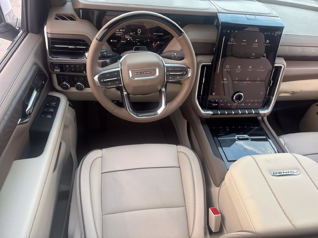 New 2027 GMC Yukon XL Denali w/ Denali Reserve Package AWD/4WD image 14