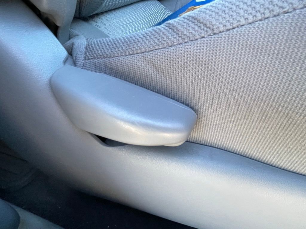 Used 2012 Toyota Tacoma 4x4 Double Cab w/ SR5 Pkg image 11