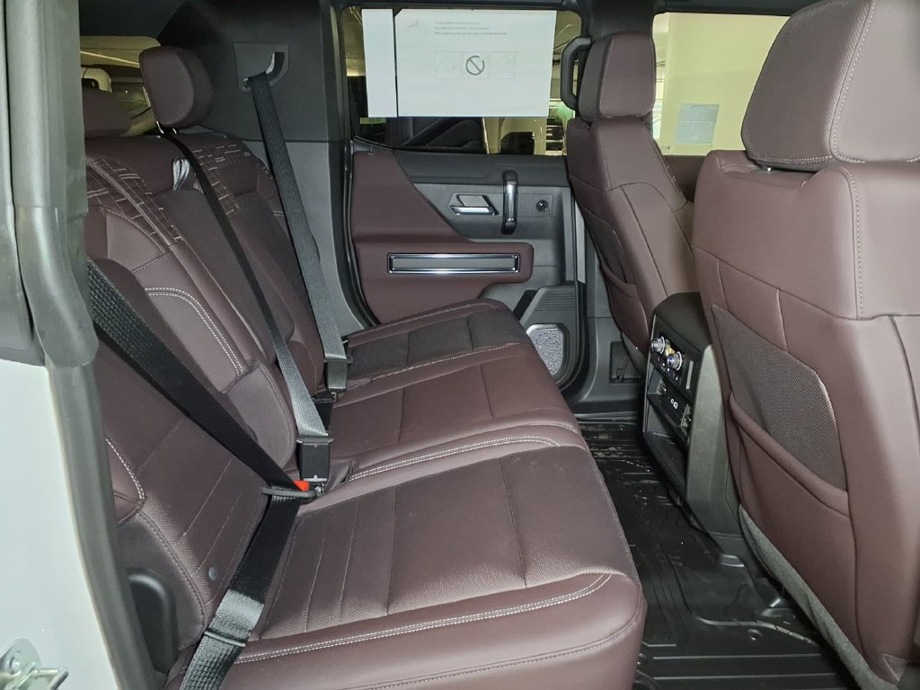 New 2026 GMC Hummer EV SUV AWD/4WD image 7