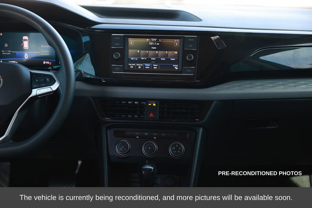 Used 2022 Volkswagen Taos S image 27