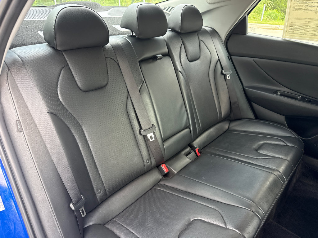 Used 2024 Hyundai Elantra Limited FWD image 34