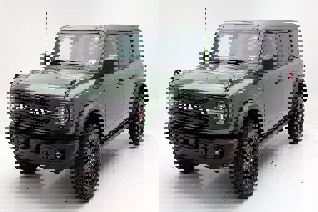 Used 2024 Ford Bronco Black Diamond AWD/4WD image 2