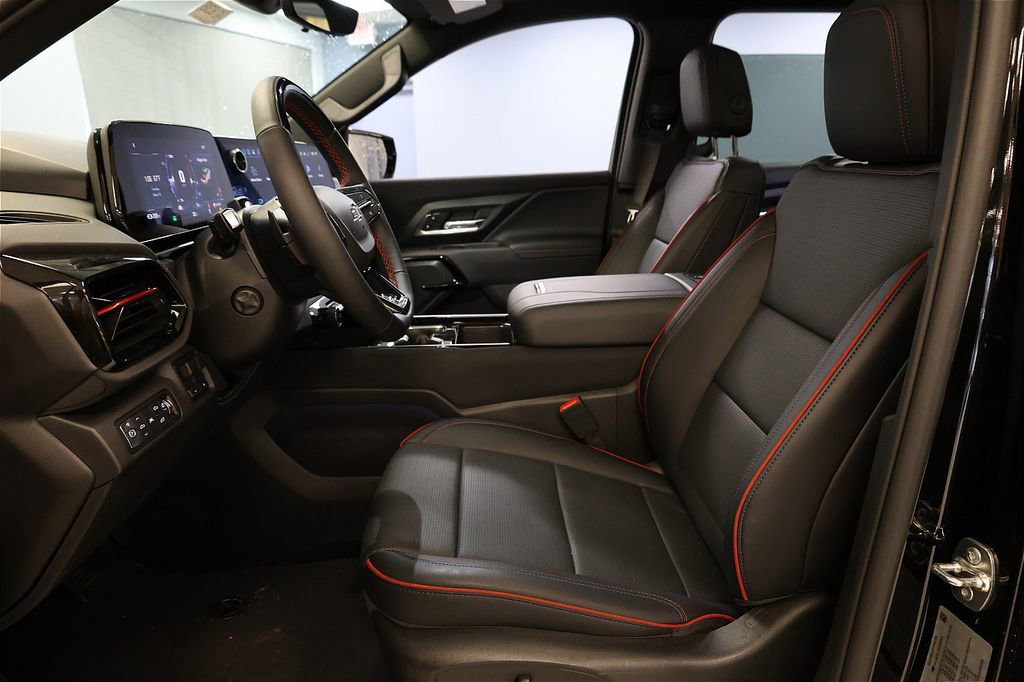 New 2024 Chevrolet Silverado EV RST image 18