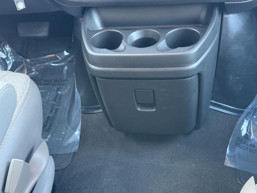 Used 2025 Chevrolet Express 3500 LT w/ LT Preferred Equipment Group RWD image 19