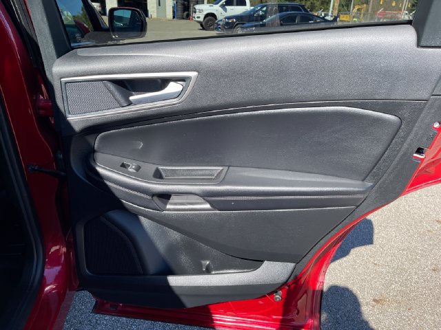 Used 2024 Ford Edge SEL w/ Convenience Package AWD/4WD image 36
